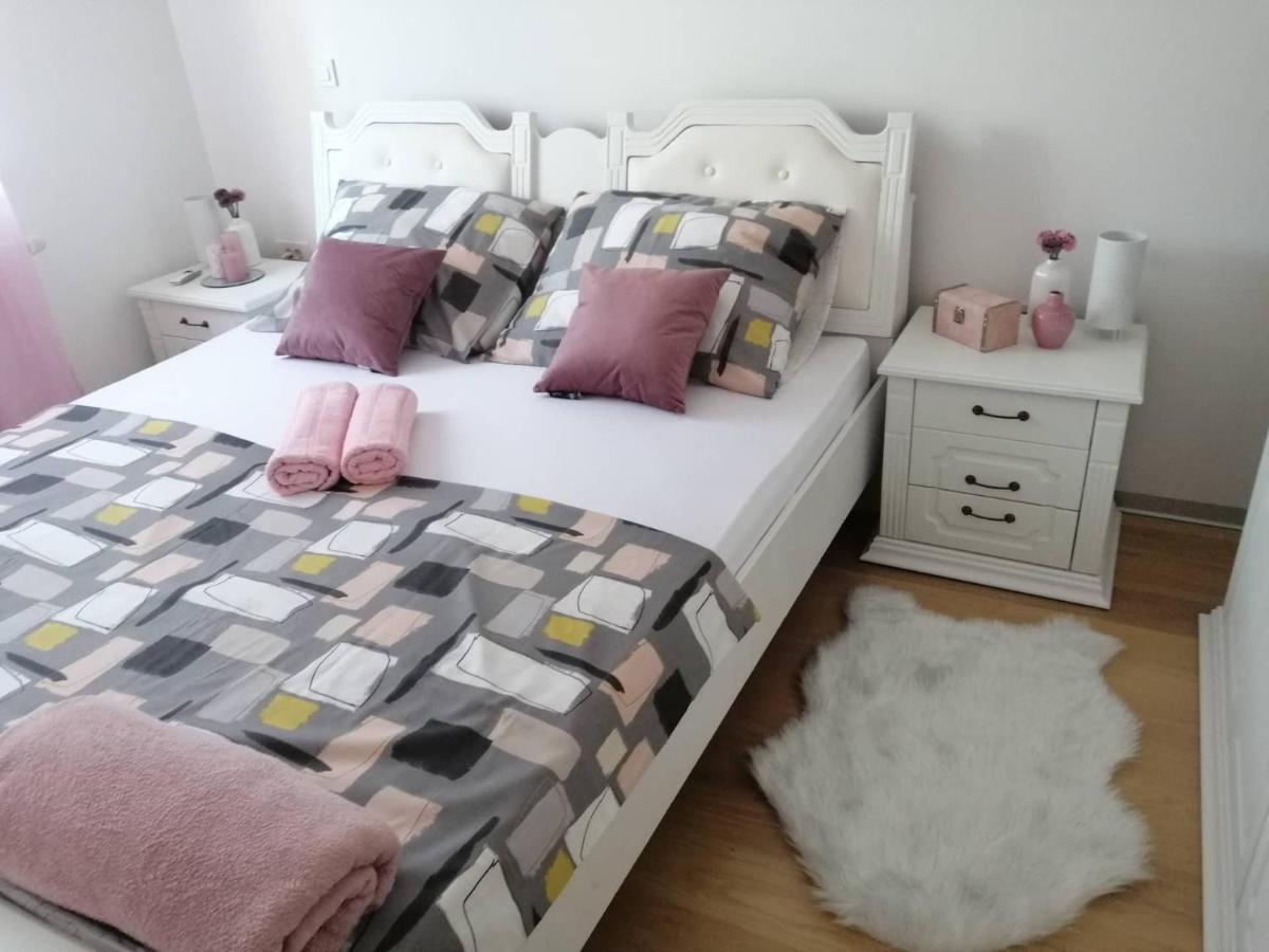 Ferienwohnung Apartman Natali*** Varaždin Exterior foto